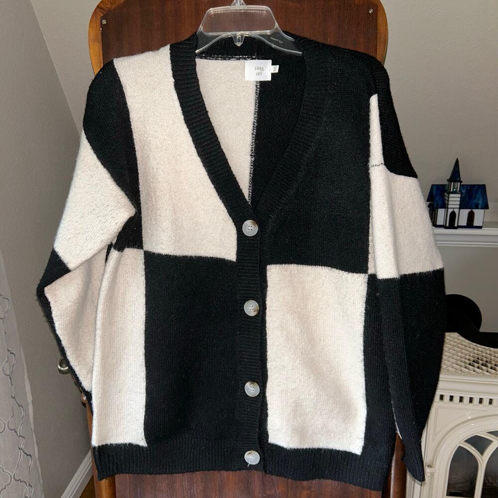 Anthropologie luna and ivy black white cardigan sweater size XS